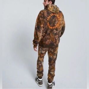 TALENTLESS Brown Tie-Dye Hoodie and Sweatpants Set